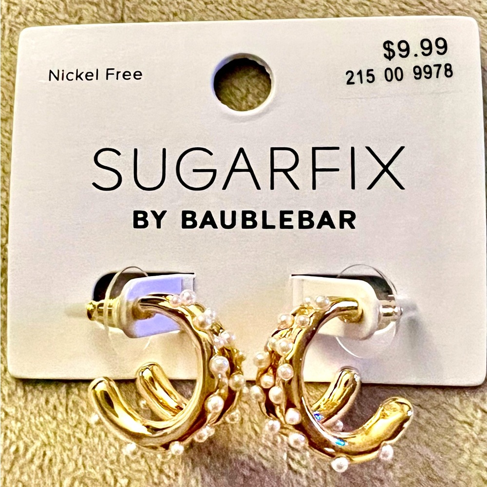 1. SUGARFIX earrings -  Double hoops in gold / pearl